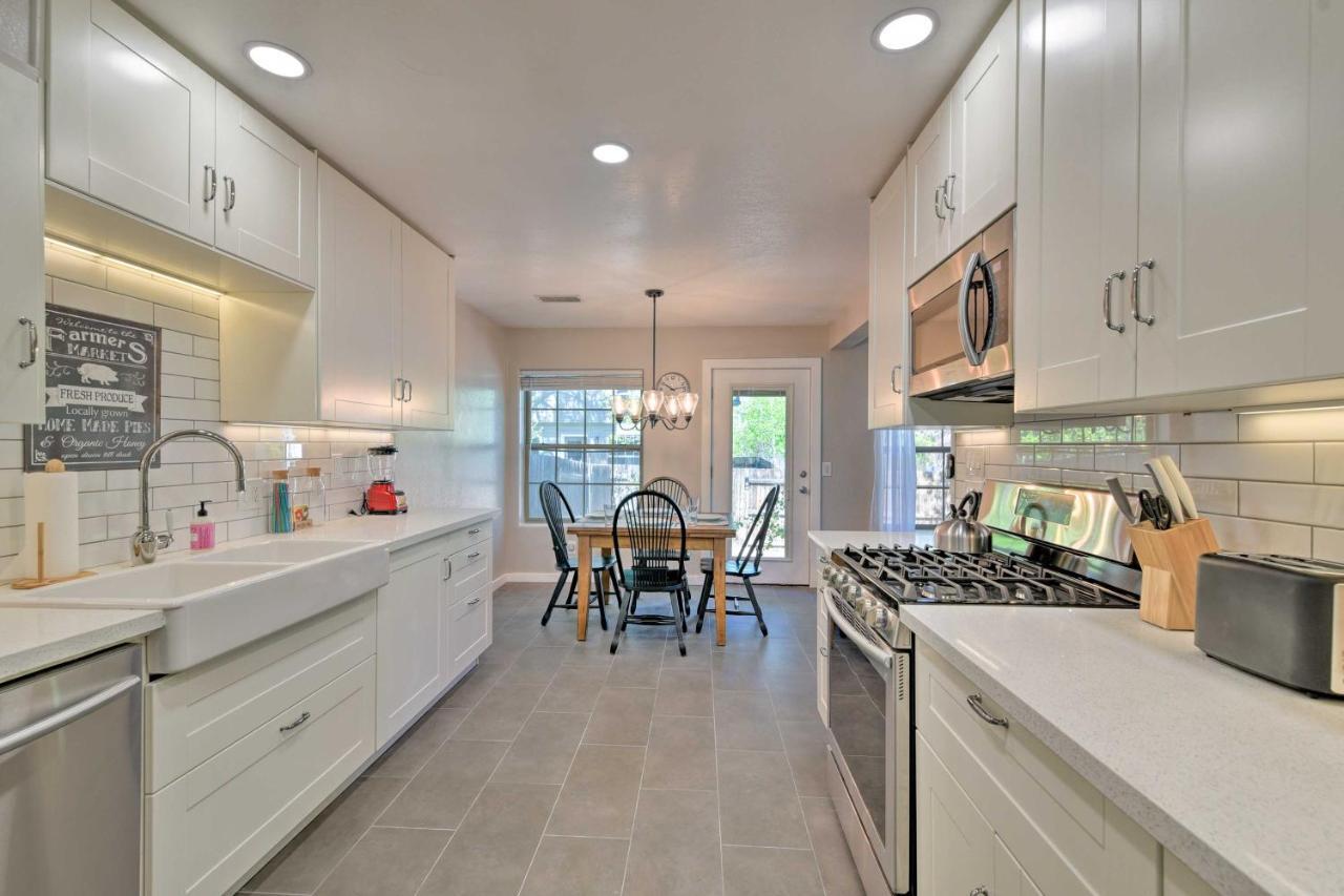 Modern Flagstaff Home With Bbq Walk Downtown! Exteriér fotografie